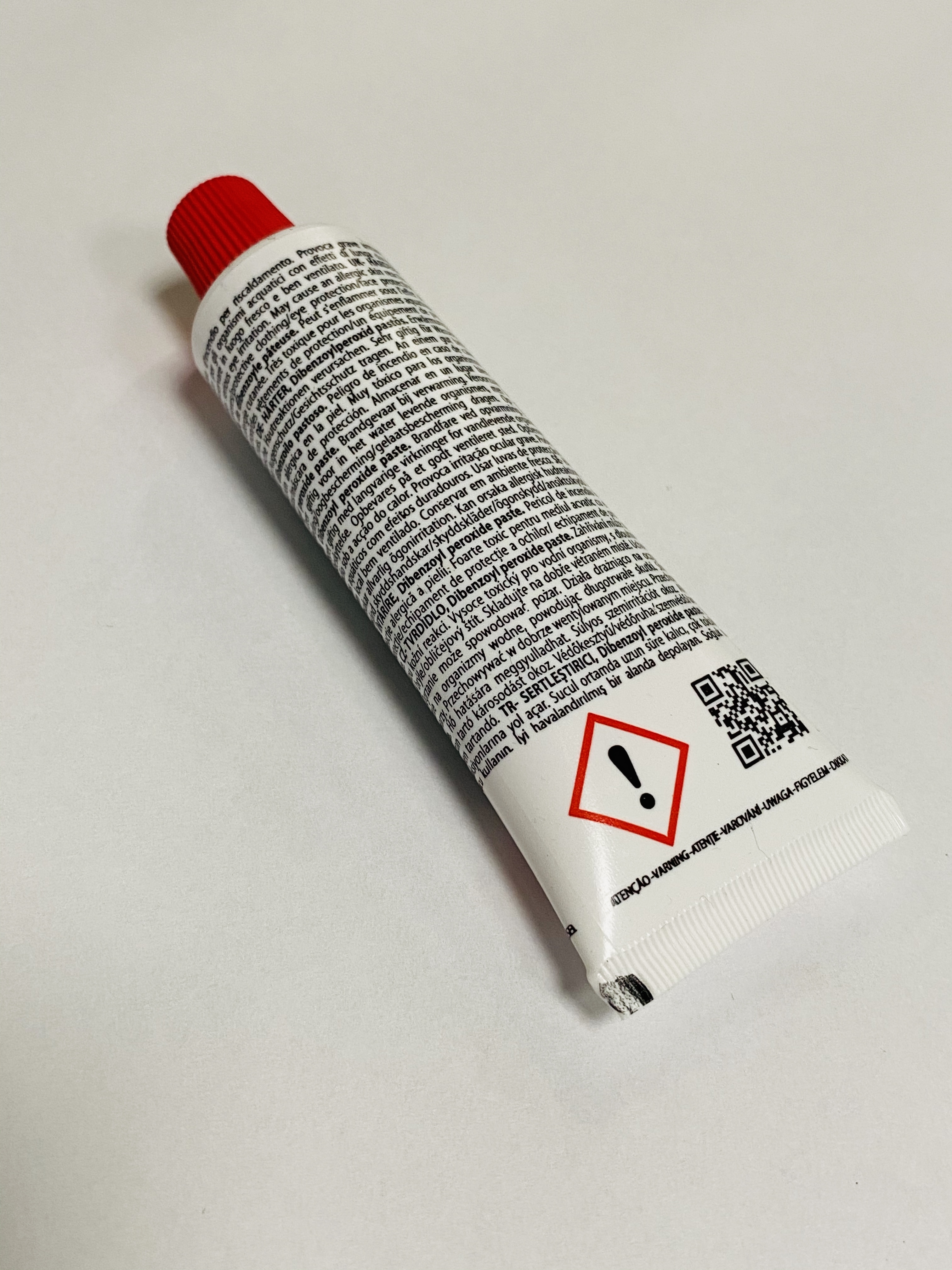 Zwaluw Polyplamuur verharder 50 gram Zwaluw Polyplamuur verharder 50 gram